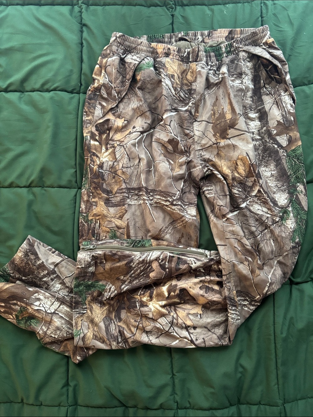 Realtree Camo Scent Control soft brush pants Brown Green